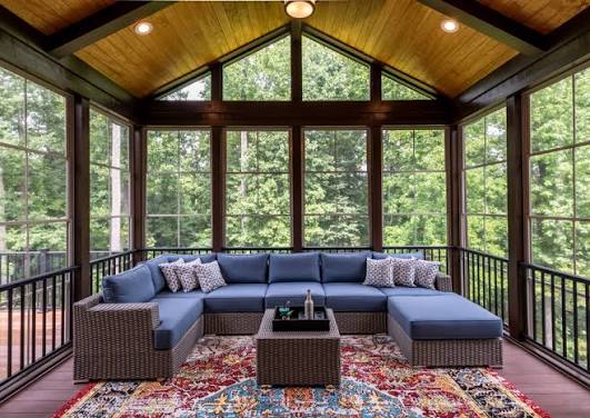 Screened-In Porch Construction & Custom Estimator Guide