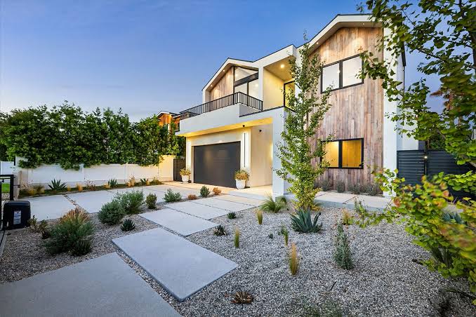 Modern Hardscape Design Services & Pricing Guide