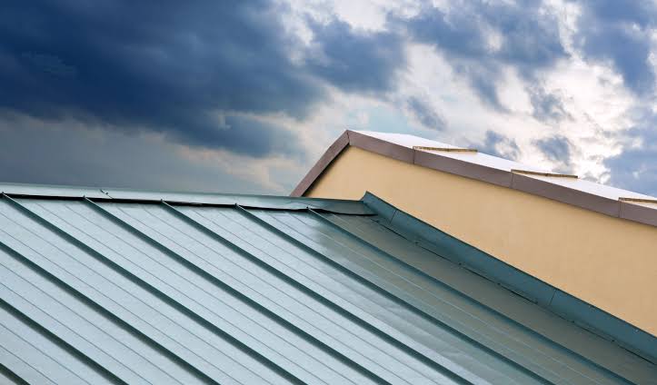 Eco Friendly Roofing Materials for Cold Climates: Guide