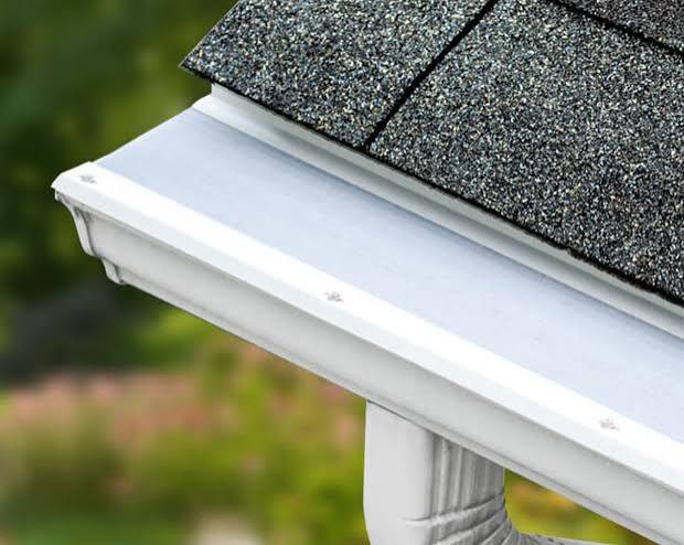 Best Gutter Guards for Heavy Rain: Reviews & Guide